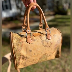 Alviero Martini Geo medium Boston bag